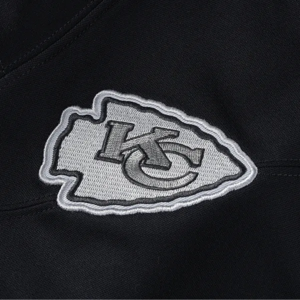 Patrick Mahomes Kansas City Chiefs Official-Nike 2026 Salute to Service Stitched Limited Jersey - Black